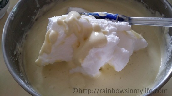 Pandan Chiffon Cake - fold meringue