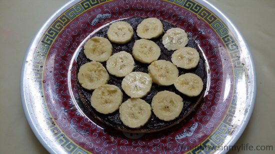 Choco Banana Cake - add banana
