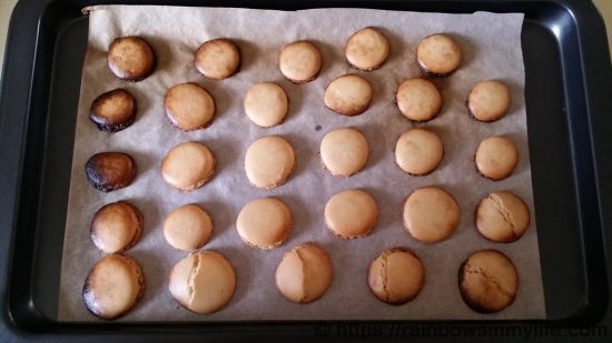 Macarons - failed rowenta C