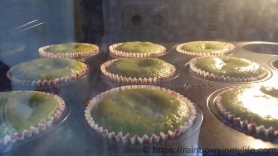 Matcha Cupcakes - in the oven