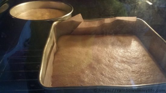 rose-sponge-cake-in-the-oven